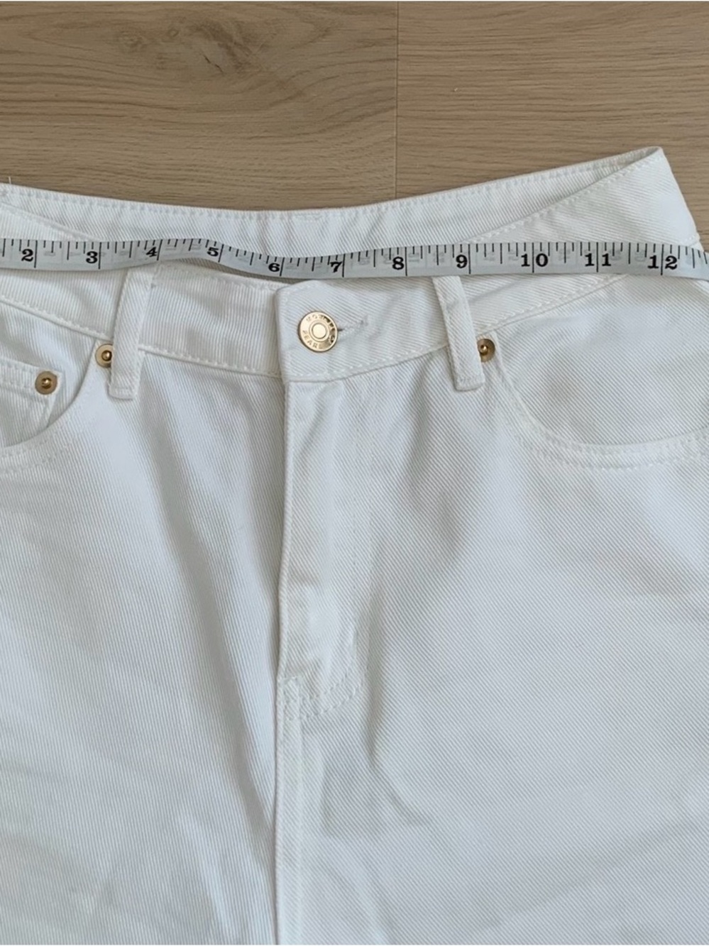 MOTHER Of Pearl White High-Rise Jeans with Pearl Embellishments - Picture 7 of 14